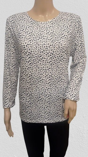 Blusa blanca y negra print